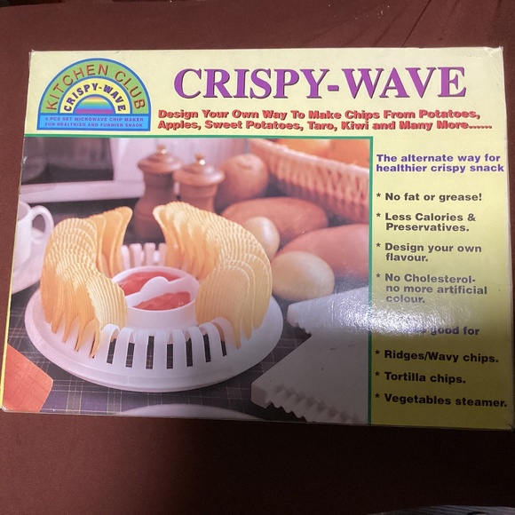 Kitchen Club Crispy-Wave 4 Piece Set Microwave Chip Maker - Picture 1 of 12